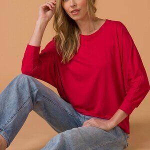 Nally & Millie Scarlet Red Dolman Sleeve Crewneck Top Size Medium NWT
